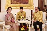 160627 suukyi.jpg