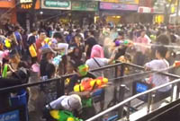 170419 songkran.jpg